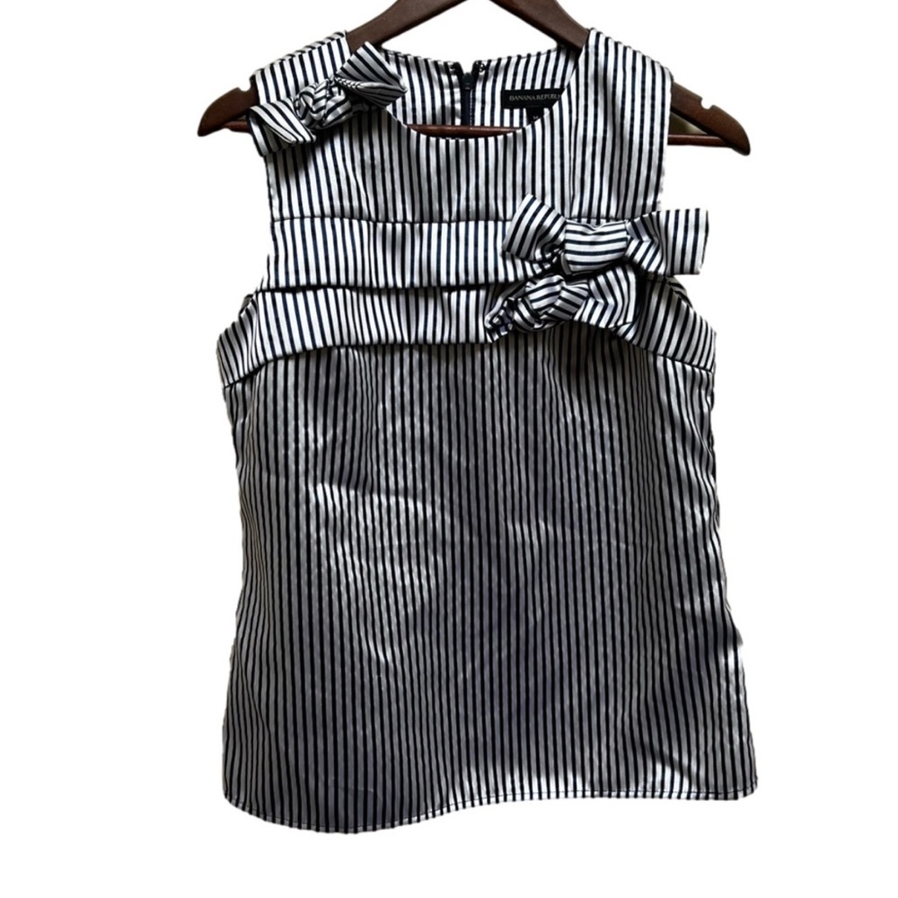 Banana Republic Striped Top Size M
